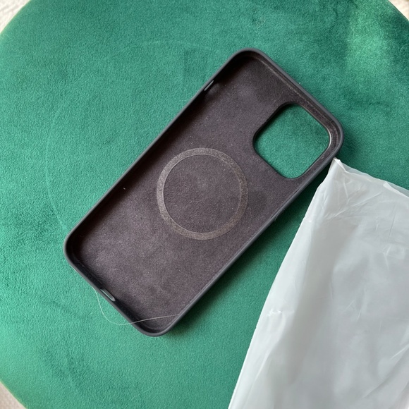 Just In Case iPhone 13 pro max case - Picture 3 of 4